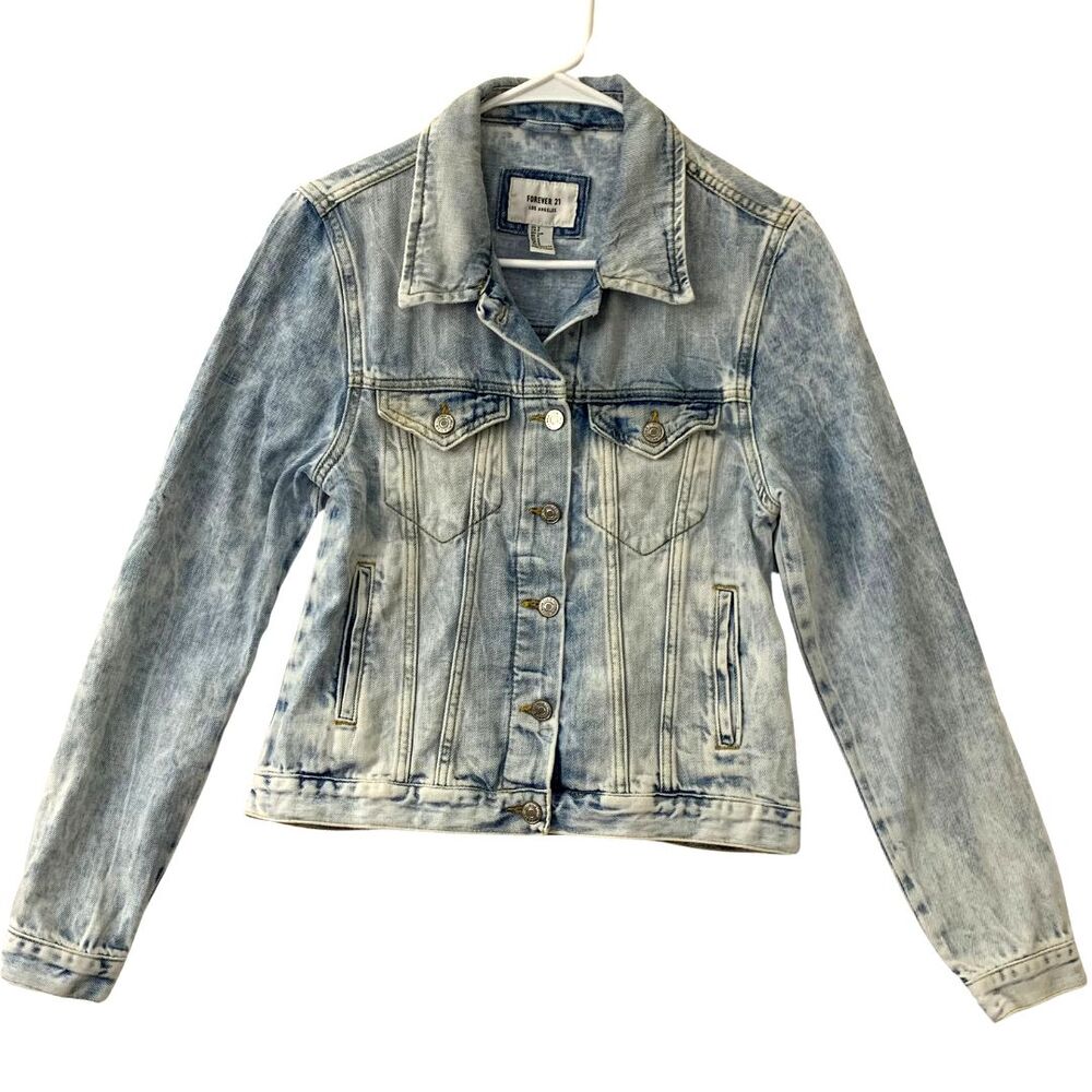 Forever 21 Denim Jacket Women’s Size Small Blue Light Wash Cute Jean Jacket